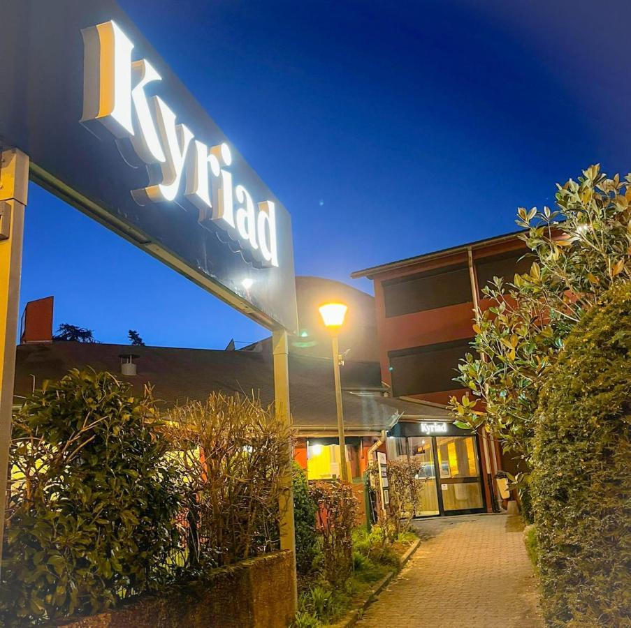 Hotel Kyriad Lyon Est - Genas Eurexpo Zewnętrze zdjęcie